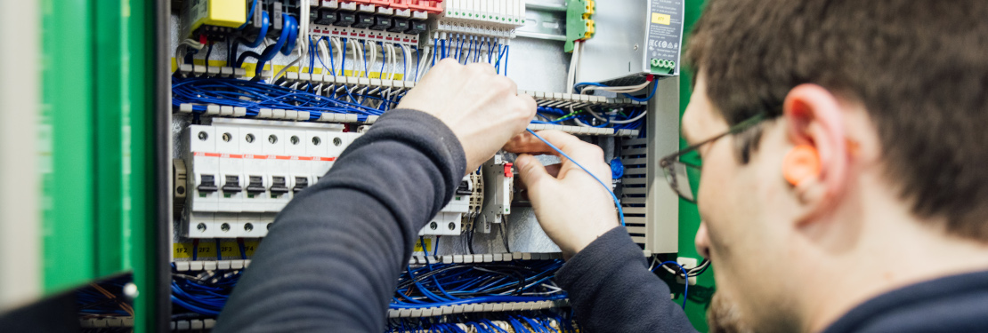 Elektriker für die Elektrokomponentenfertigung und Montage (m/w/d) - Stellenausschreibung